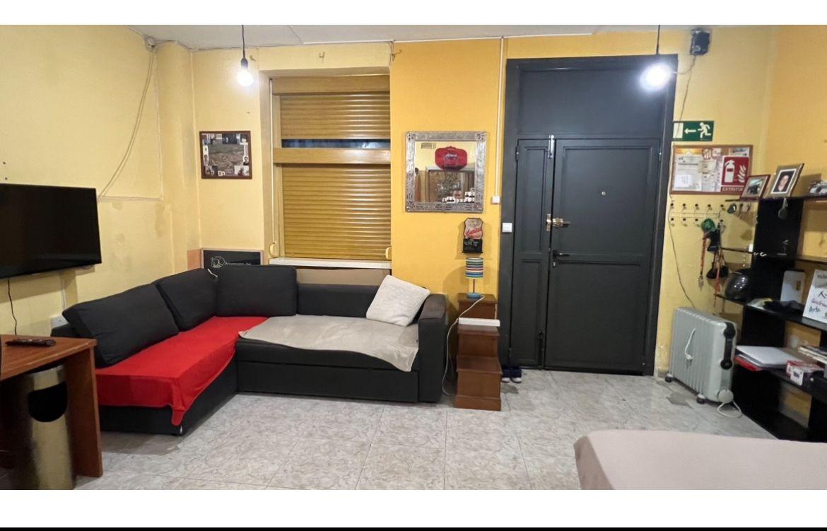 Imagen 4 Piso en venta en Madrid / A pocos minutos de la estación de Embajadores.