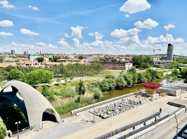 Imagen 25 Inmueble 302844 - Piso en venta en Madrid / En la emblemática Torre Riverside.