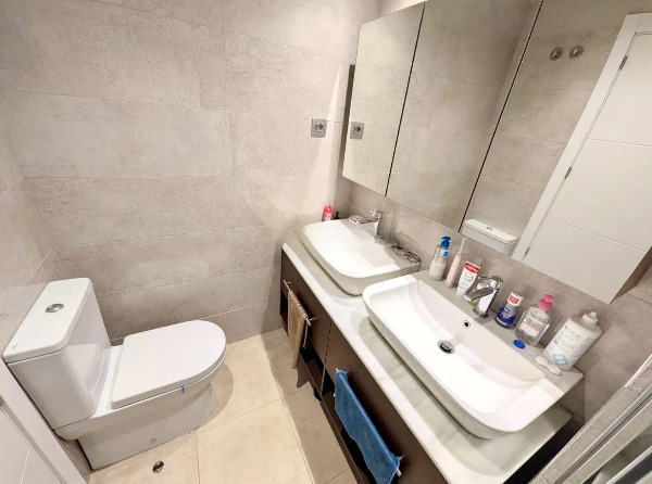 Imagen 18 Piso en venta en Madrid / En la emblemática Torre Riverside.