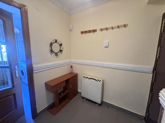 Imagen 3 Inmueble 303076 - Piso en venta en Madrid / A pocos minutos de la estación Puente Alcocer.