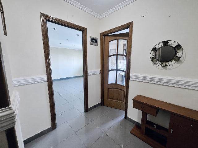 Imagen 4 Inmueble 303076 - Piso en venta en Madrid / A pocos minutos de la estación Puente Alcocer.