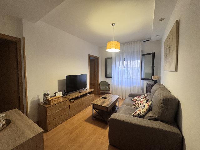 Imagen 3 Inmueble 304121 - Piso en venta en Madrid / Junto a la Plaza de San Anacleto.