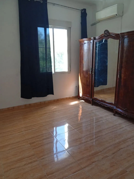 Imagen 1 Piso en venta en Madrid / Juanto al Colegio Beata María Ana de Jesús.