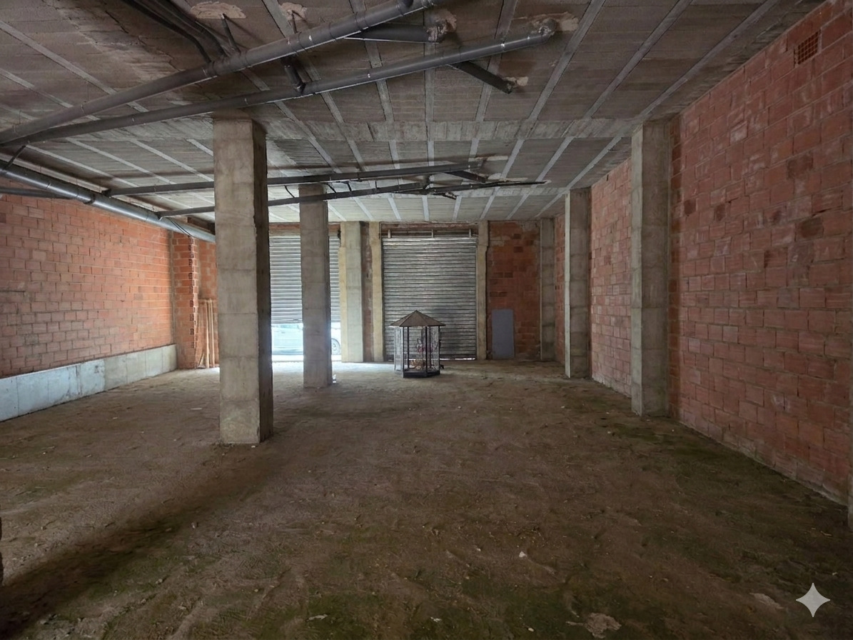 Imagen 2 Local Comercial en venta en Sagunto/sagunt / Zona centro.Av Camp de Morvedre y Centro de S...