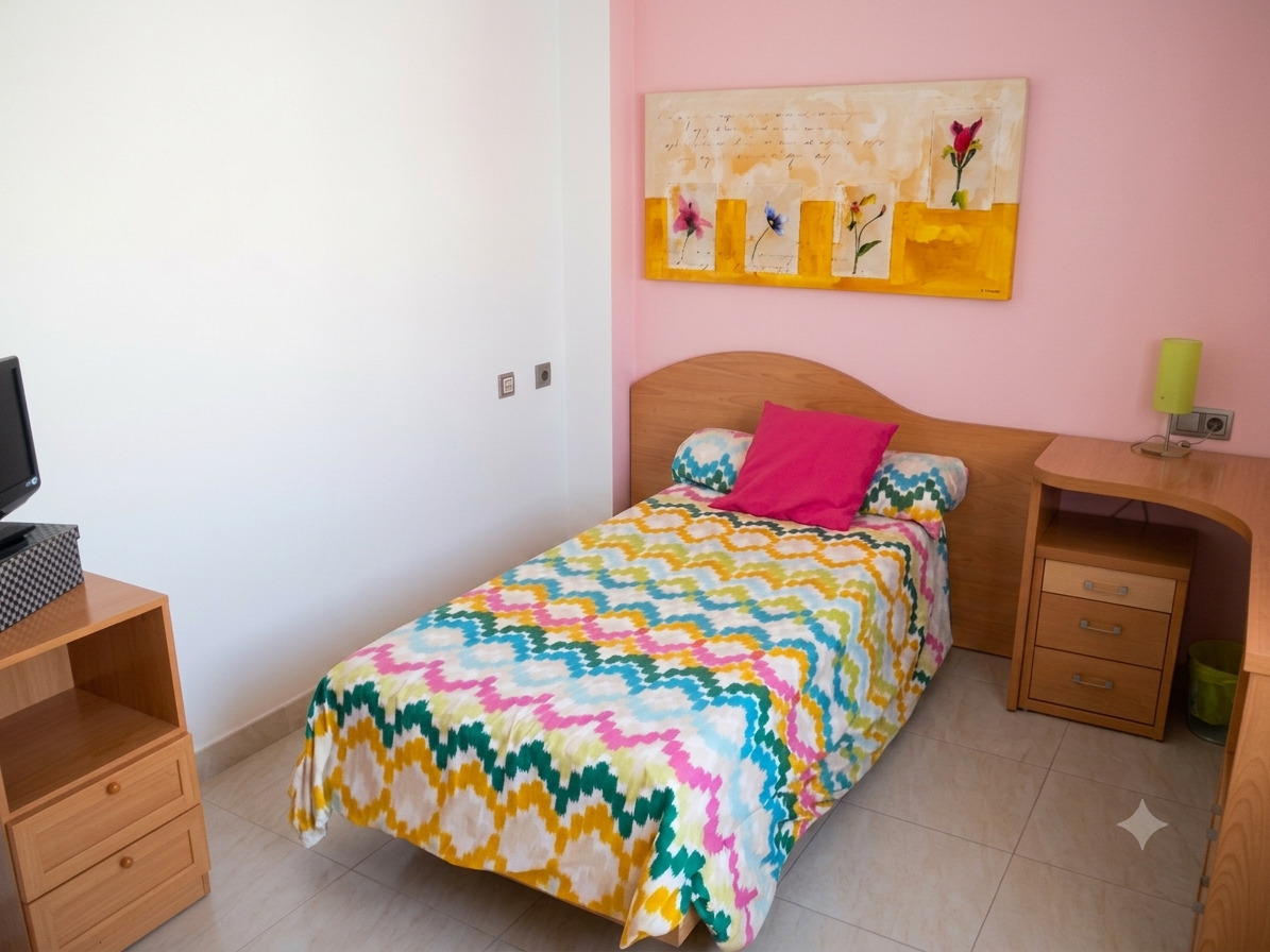 Imagen 14 Casa Pareada en venta en Sagunto/sagunt / Junto al Pabellón René Marigil y el Centro Médico.