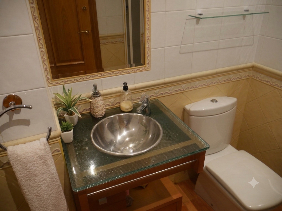 Imagen 10 Casa Pareada en venta en Sagunto/sagunt / Junto al Pabellón René Marigil y el Centro Médico.