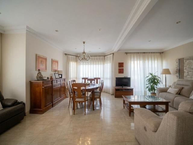 Imagen 3 Inmueble 304237 - Casa Pareada en venta en Sagunto/sagunt / Junto al Pabellón René Marigil y el Centro Médico.