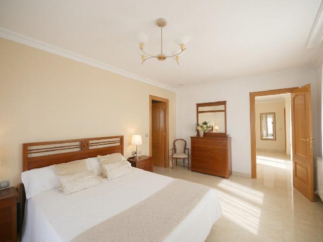 Imagen 15 Inmueble 304237 - Casa Pareada en venta en Sagunto/sagunt / Junto al Pabellón René Marigil y el Centro Médico.