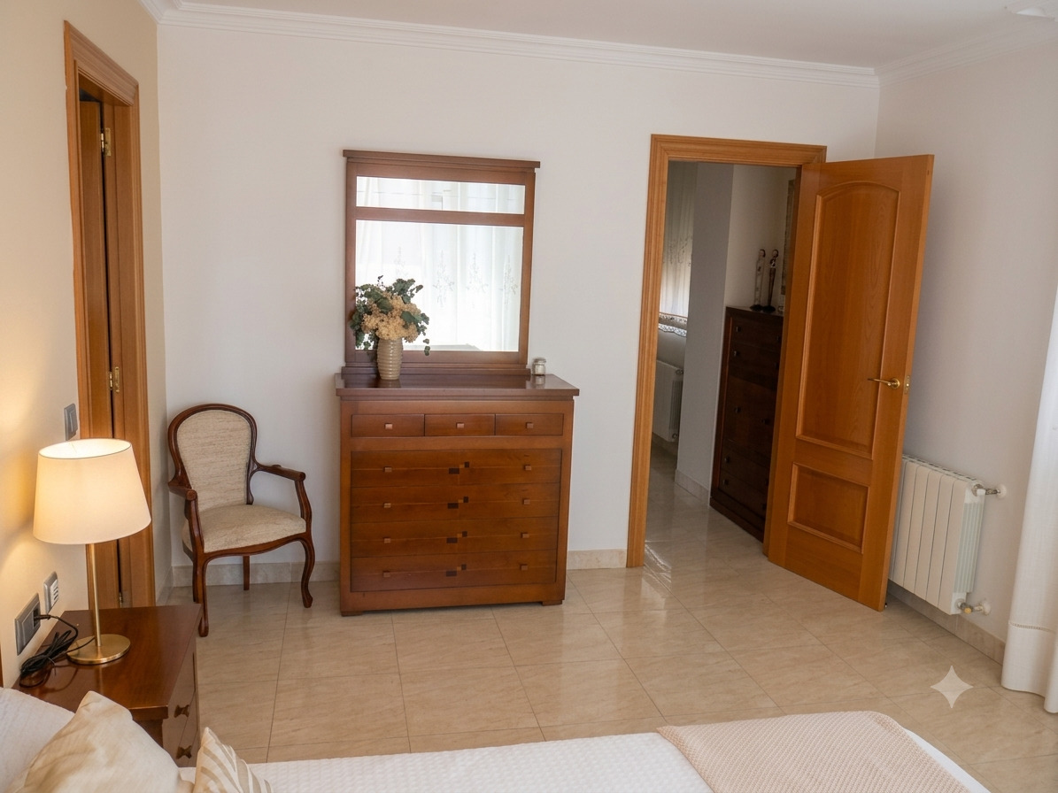 Imagen 20 Casa Pareada en venta en Sagunto/sagunt / Junto al Pabellón René Marigil y el Centro Médico.