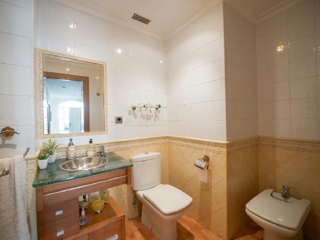 Imagen 5 Inmueble 304237 - Casa Pareada en venta en Sagunto/sagunt / Junto al Pabellón René Marigil y el Centro Médico.