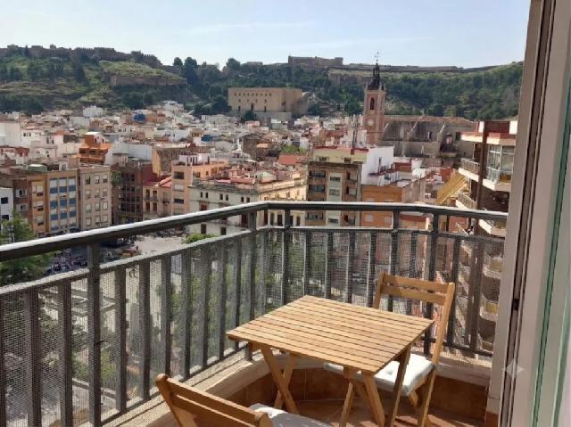 Imagen 1 Inmueble 304654 - Apartamento en venta en Sagunto/sagunt / Plaza Cronista Chabret, Junto al Ayuntamiento.