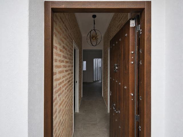 Imagen 2 Inmueble 305270 - Casa Pareada en venta en Sagunto/sagunt / Barrio Juderia. Al pie del castillo.