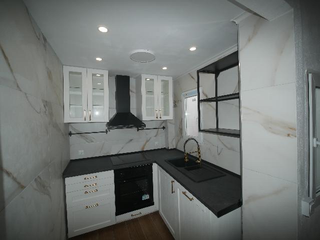 Imagen 7 Inmueble 305270 - Casa Pareada en venta en Sagunto/sagunt / Barrio Juderia. Al pie del castillo.