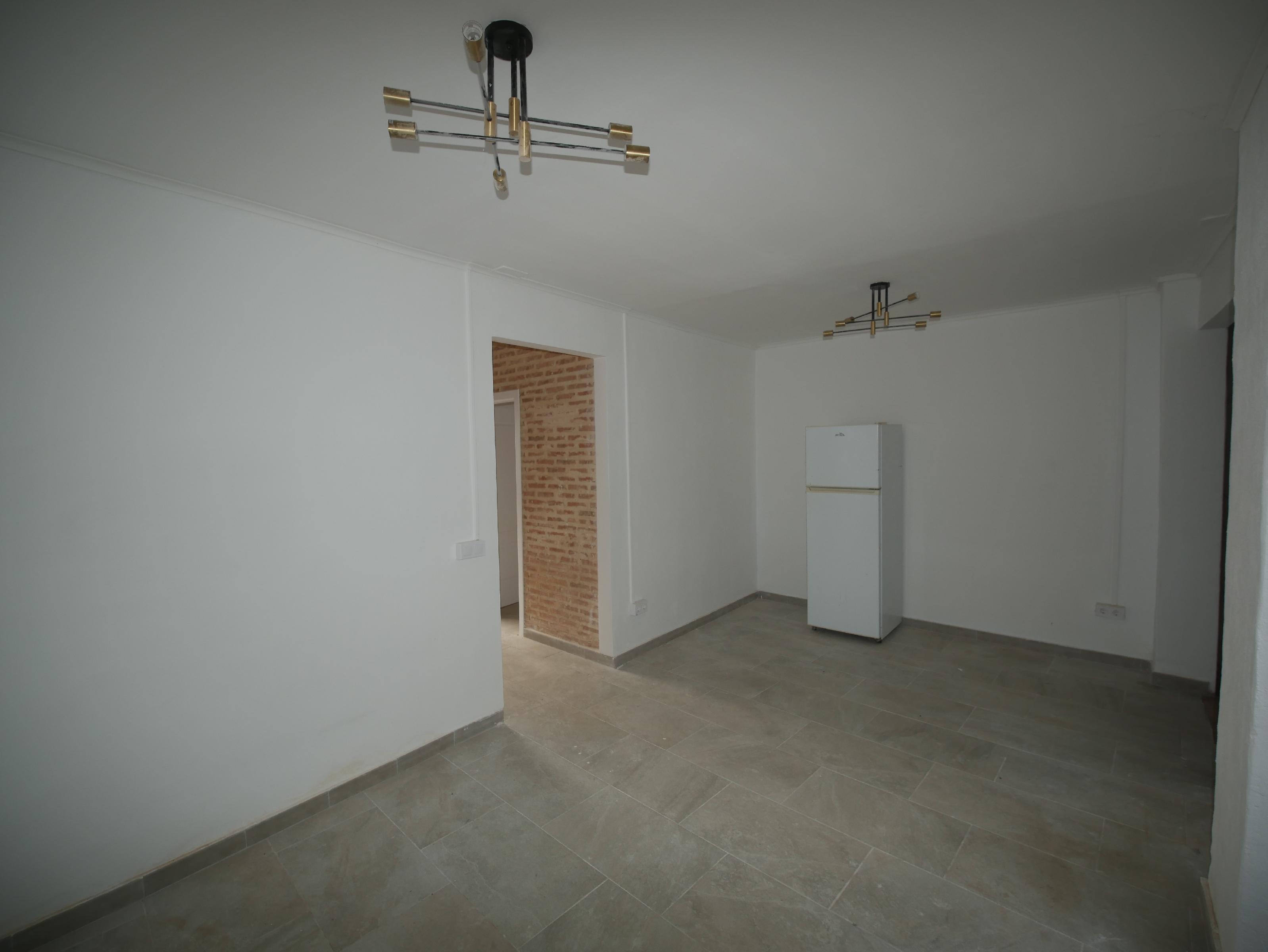 Imagen 5 Casa Pareada en venta en Sagunto/sagunt / Barrio Juderia. Al pie del castillo.