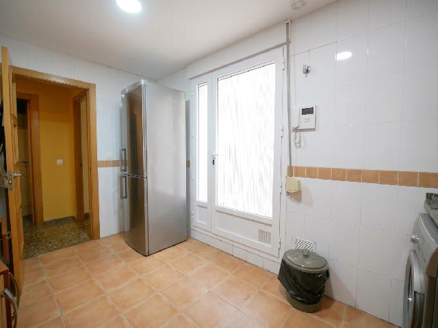 Imagen 16 Inmueble 306144 - Planta Baja en venta en Sagunto/sagunt / Junto Avenida 3 de Abril y la Plaza Ibérica.