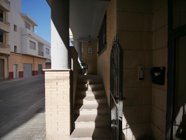Imagen 2 Inmueble 306144 - Planta Baja en venta en Sagunto/sagunt / Junto Avenida 3 de Abril y la Plaza Ibérica.
