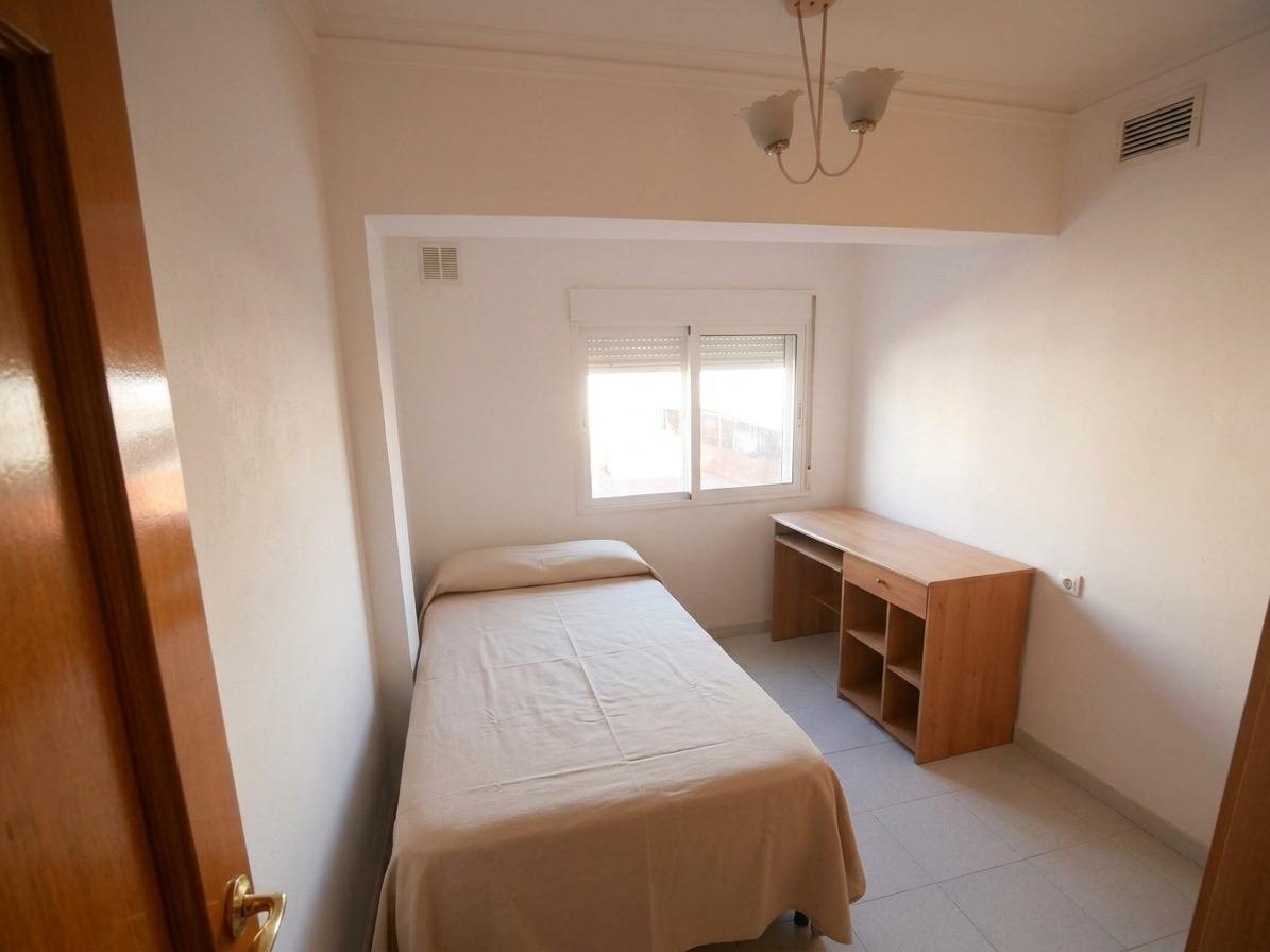 Imagen 14 Piso en venta en Sagunto/sagunt / Cerca del Pabellón Deportivo José Veral