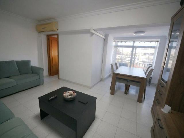 Imagen 1 Inmueble 306825 - Piso en venta en Sagunto/sagunt / Cerca del Pabellón Deportivo José Veral