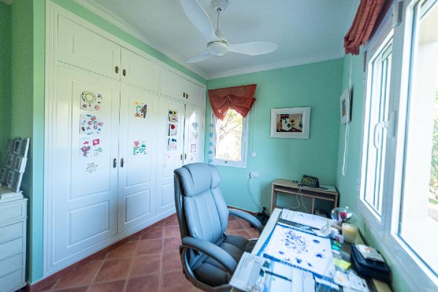 Imagen 29 Inmueble 304152 - Casa Aislada en venta en Dénia / Zona Montgo Denia