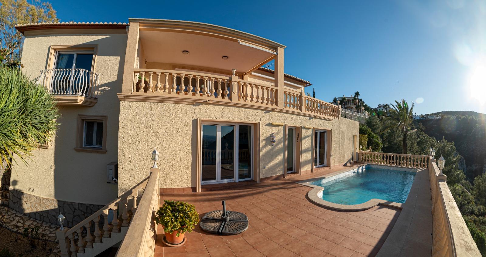 Imagen 4 Casa Aislada en venta en Dénia / Zona Montgo Denia