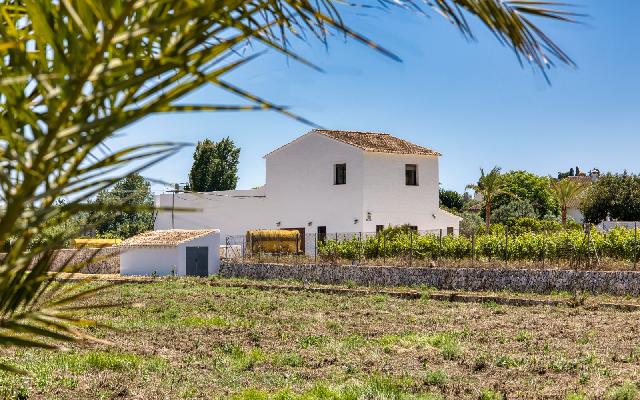 Imagen 1 Inmueble 304832 - Casa Rústica en venta en Teulada / Termino teulada-moraira