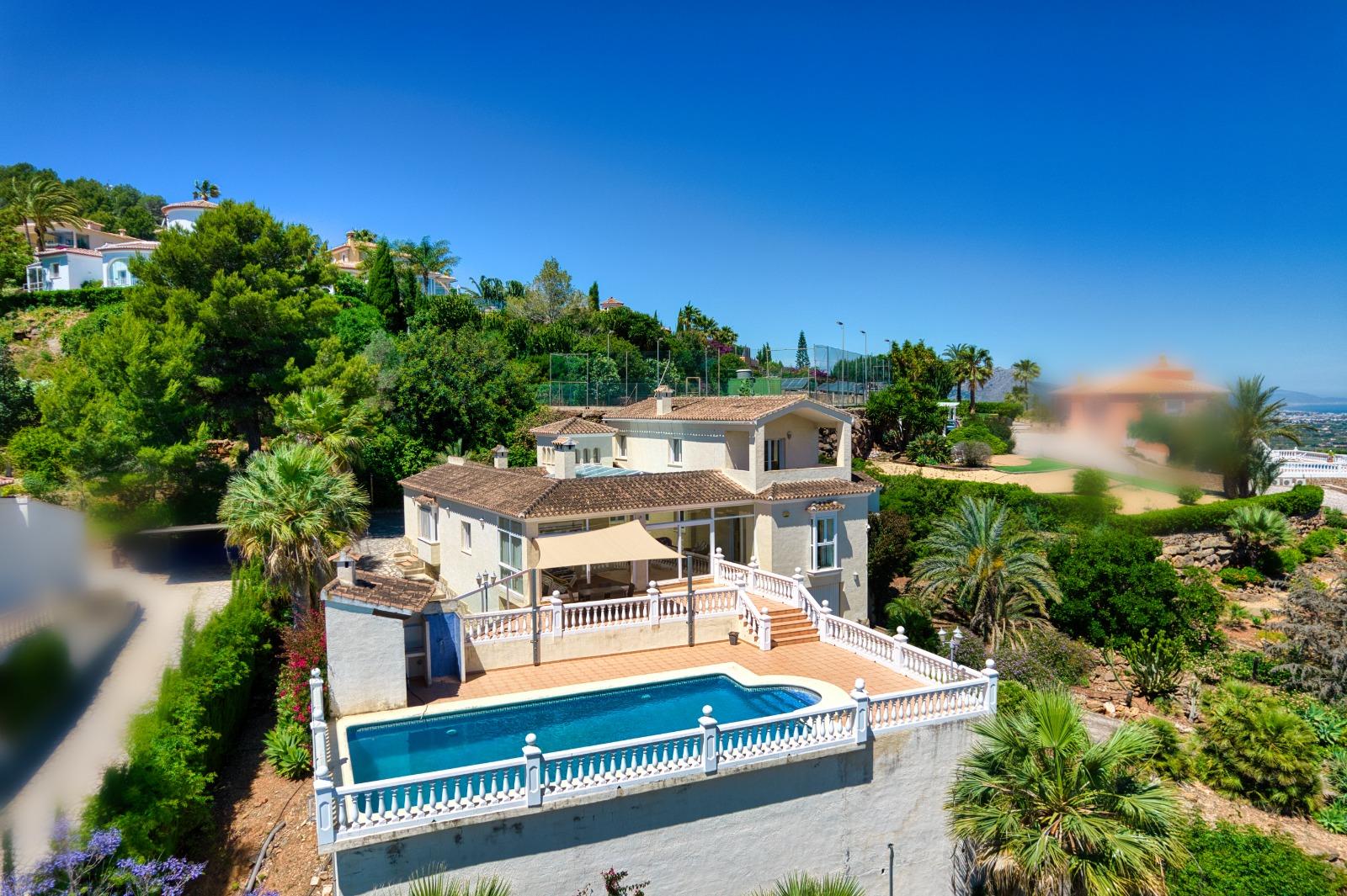 Imagen 2 Casa Aislada en venta en Pedreguer / Zona residencial la sella pedeguer