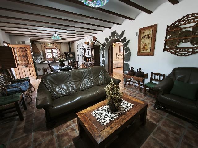 Imagen 10 Inmueble 302449 - Casa Aislada en venta en Lorca / Zona de monte junto a Zarcilla deTotana