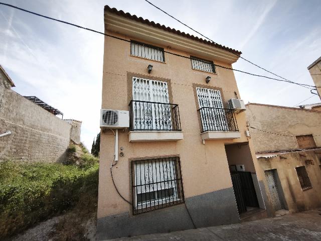 Imagen 1 Inmueble 302465 - Casa Pareada en venta en Mula / Barrio de la Misericordia al pasar la iglesia