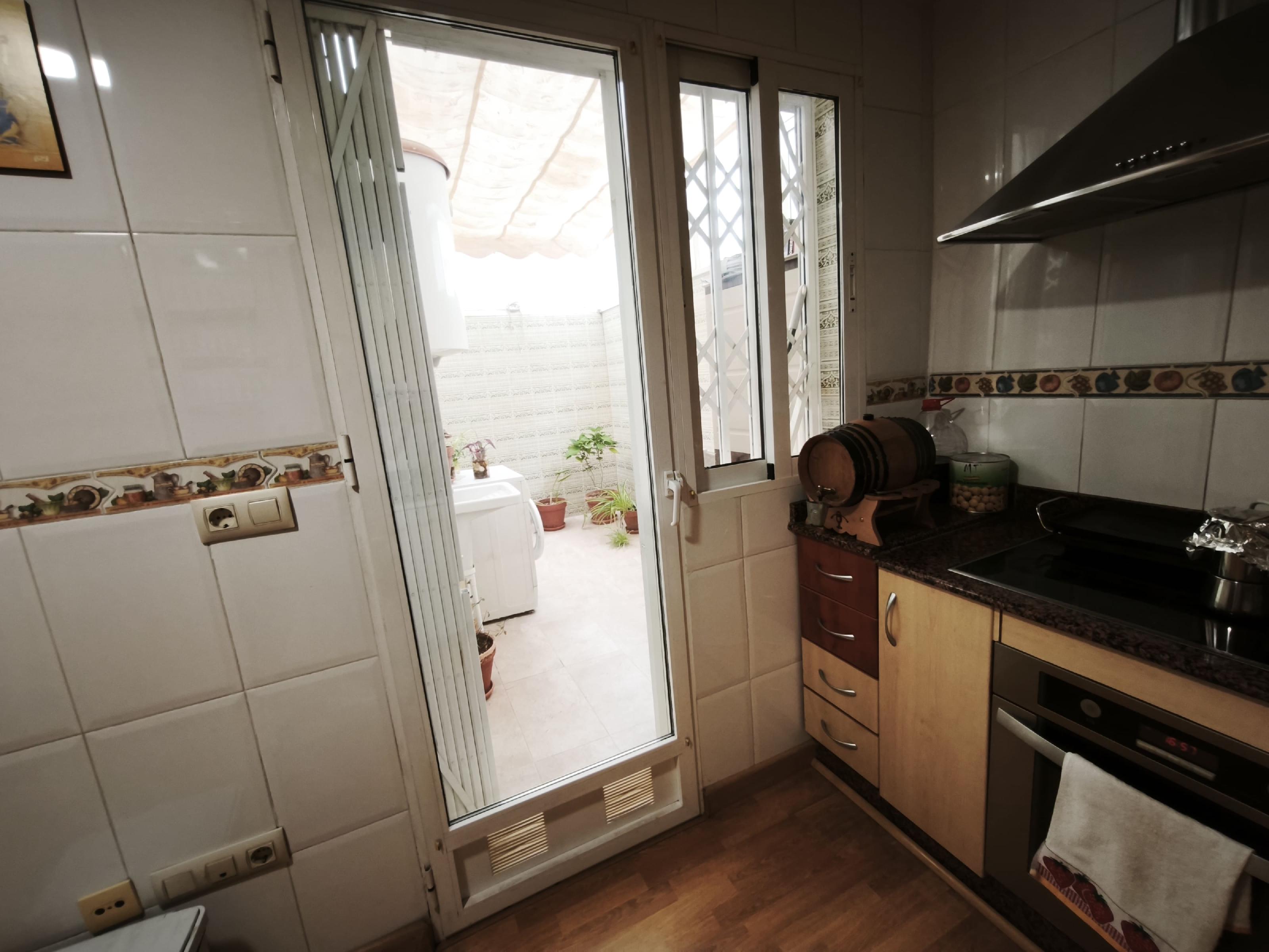 Imagen 36 Dúplex en venta en Molina De Segura / Calle Londres, cerca de la piscina cubierta 