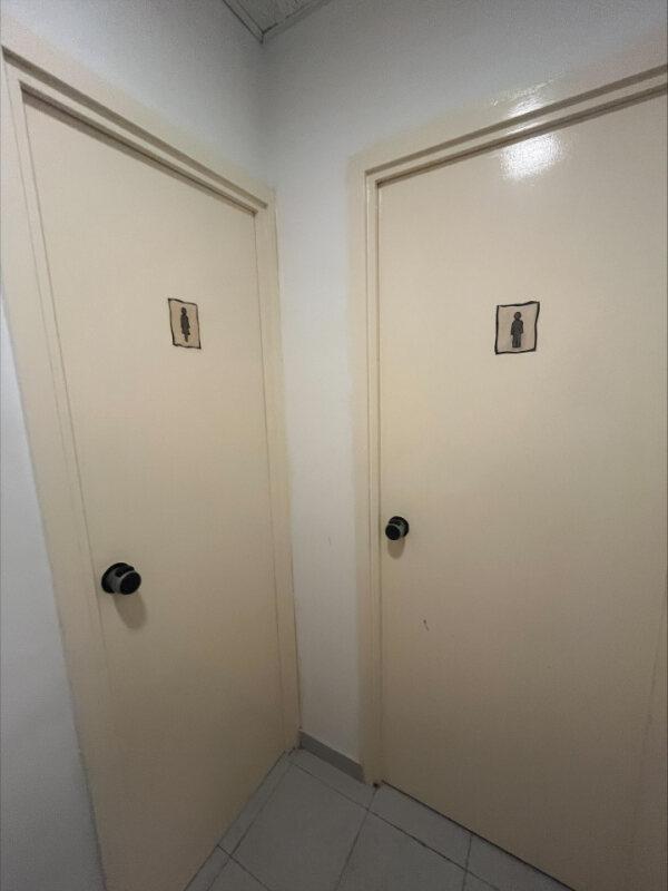 Imagen 14 Local Comercial en venta en Hospitalet De Llobregat L´ / Gran local/oficina en venta