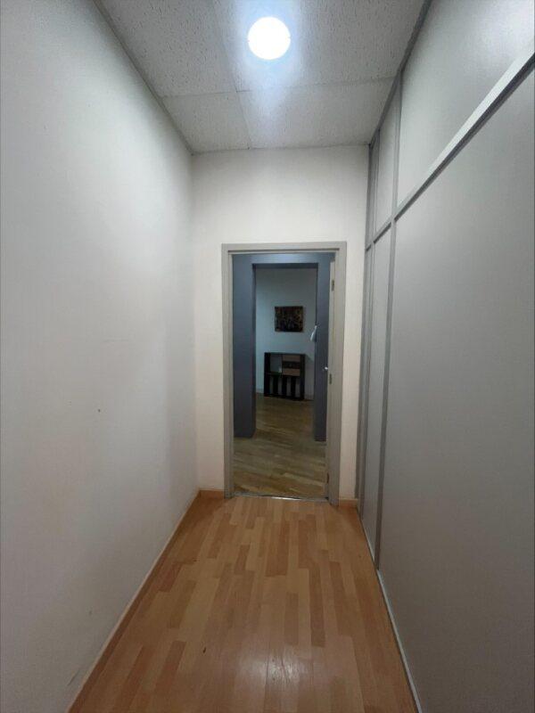 Imagen 15 Local Comercial en venta en Hospitalet De Llobregat L´ / Gran local/oficina en venta