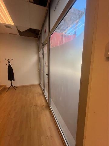 Imagen 3 Inmueble 302034 - Local Comercial en venta en Hospitalet De Llobregat (L´) / Gran local/oficina en venta