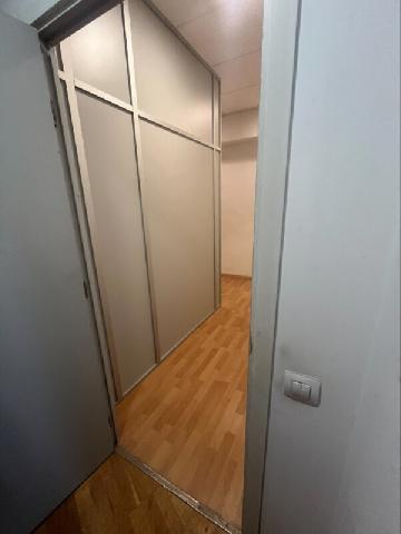 Imagen 17 Inmueble 302034 - Local Comercial en venta en Hospitalet De Llobregat (L´) / Gran local/oficina en venta