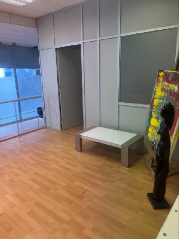 Imagen 7 Inmueble 302034 - Local Comercial en venta en Hospitalet De Llobregat (L´) / Gran local/oficina en venta