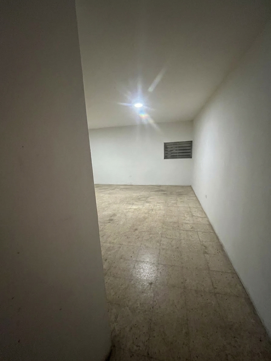 Imagen 19 Local Comercial en venta en Hospitalet De Llobregat L´ / Gran local/oficina en venta