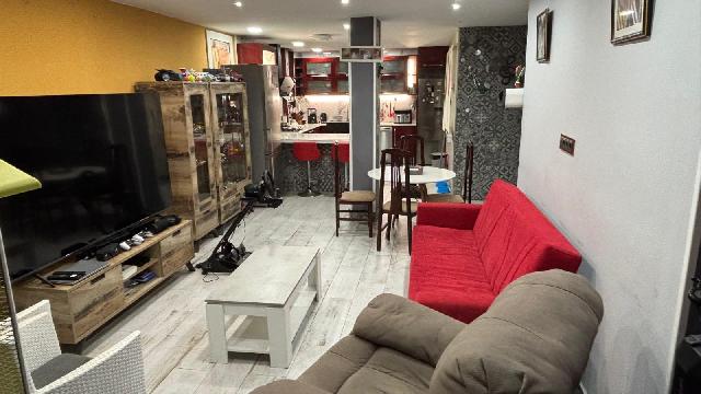 Imagen 2 Inmueble 303008 - Piso en venta en Prat De Llobregat (El) / Apeles Mestre 39