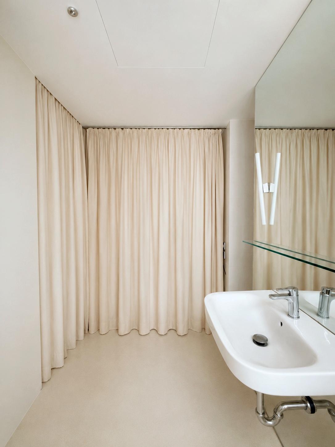 Imagen 5 Apartamento en venta en Barcelona / Ronda de sant Pau