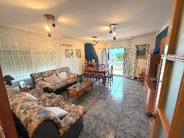 Imagen 5 Inmueble 293658 - Casa Aislada en venta en Sant Jaume Dels Domenys / En la Urbanización el Papagai