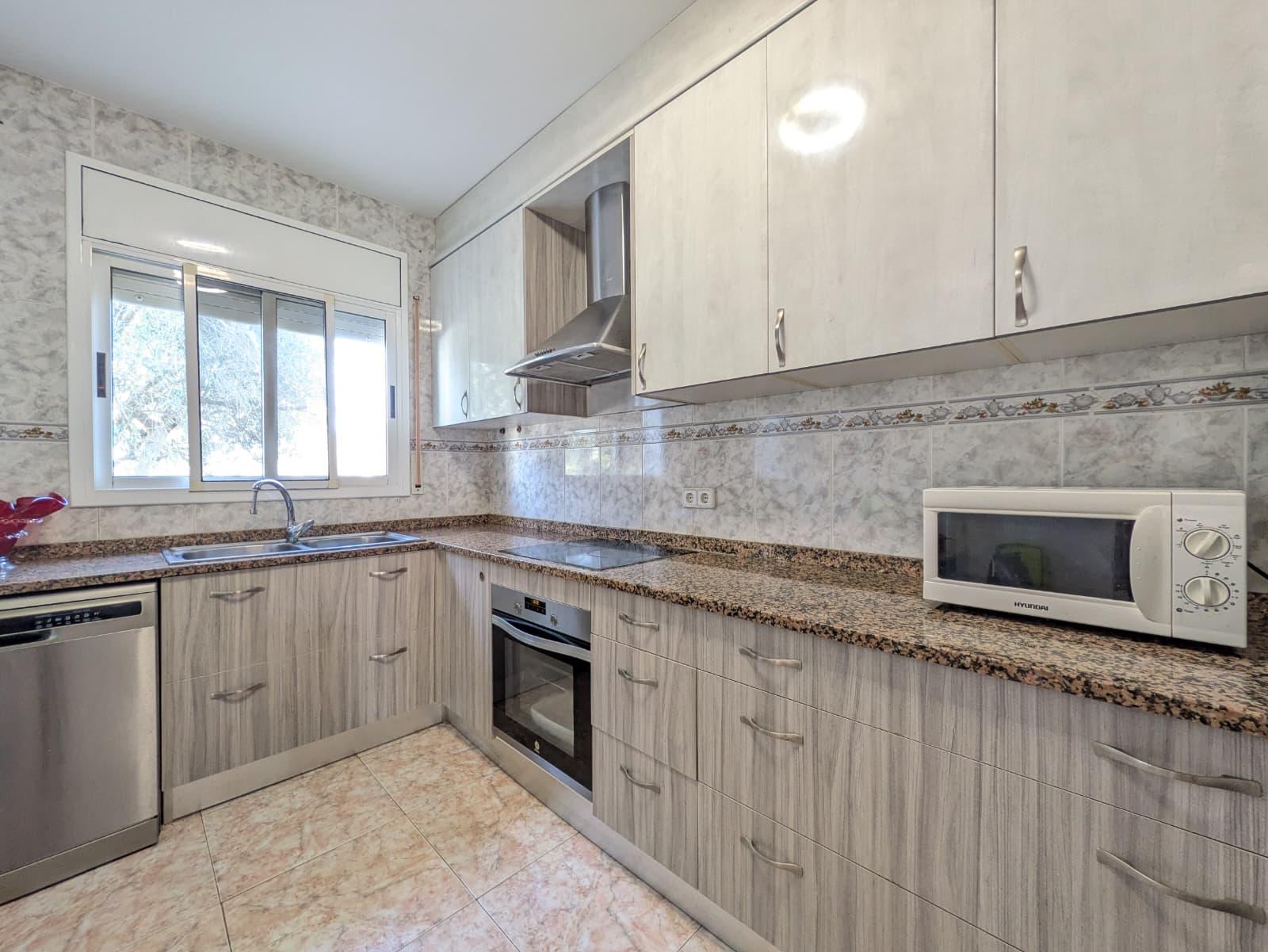 Imagen 28 Casa Aislada en venta en Bisbal Del Penedès La / Junto al centro del pueblo