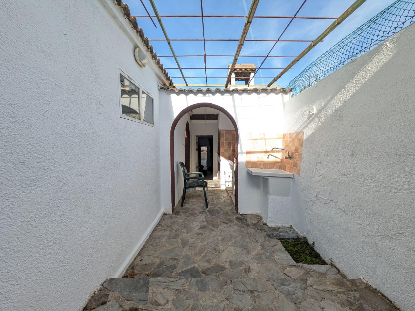 Imagen 31 Casa Aislada en venta en Bisbal Del Penedès La / Junto al centro del pueblo