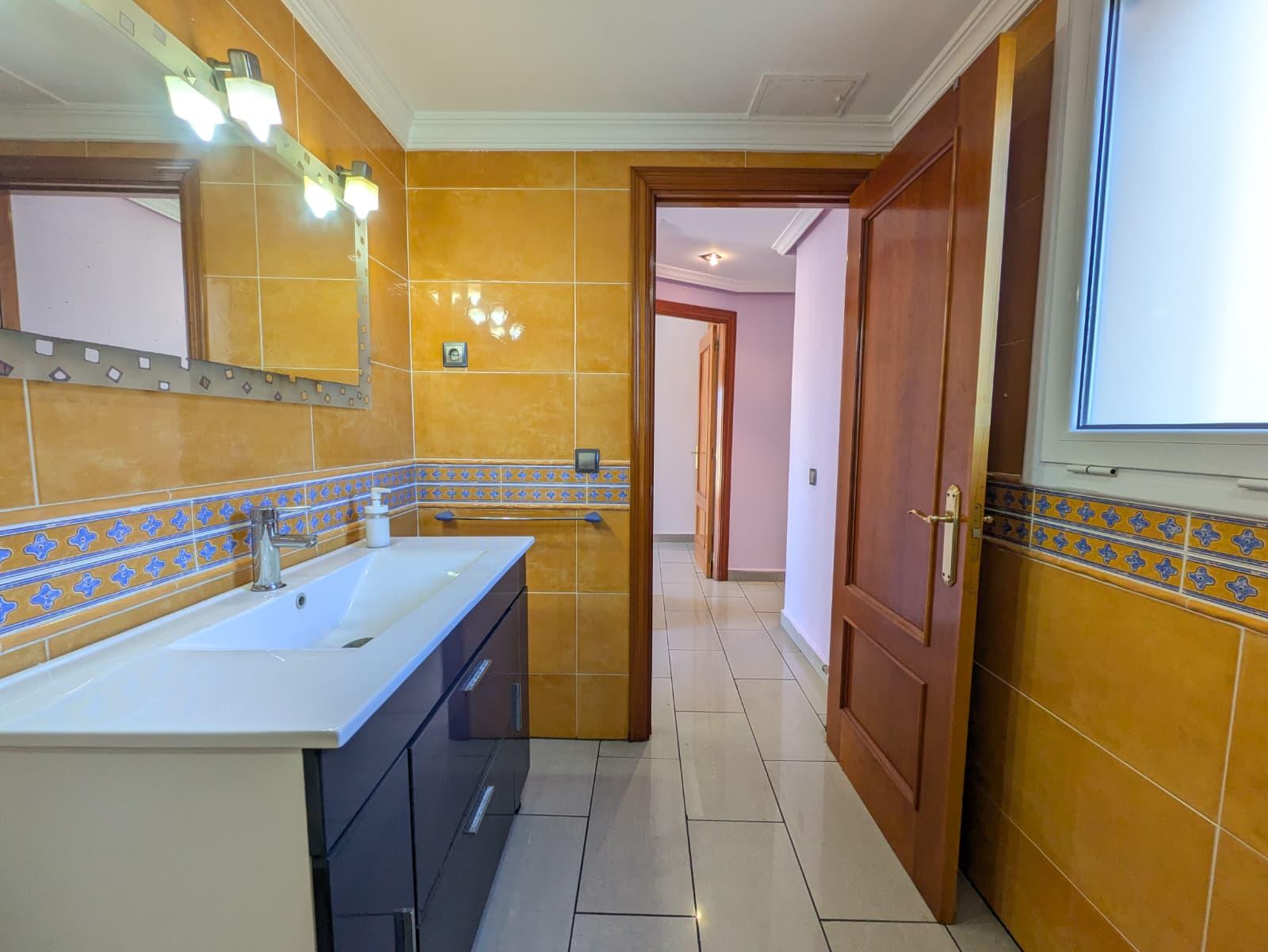 Imagen 37 Ático en venta en Vendrell El / A 3 minutos de la Plaza Nova