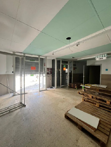 Imagen 10 Inmueble 303856 - Local Comercial en alquiler en Torredembarra / Junto al centro de Torredembarra