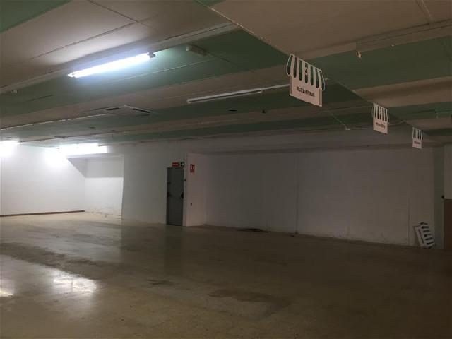 Imagen 11 Inmueble 303856 - Local Comercial en alquiler en Torredembarra / Junto al centro de Torredembarra