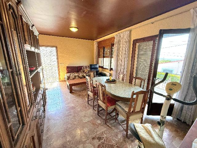 Imagen 6 Inmueble 303898 - Casa Aislada en venta en Sant Jaume Dels Domenys / En la urb. el Papagai de Sant Jaume del...