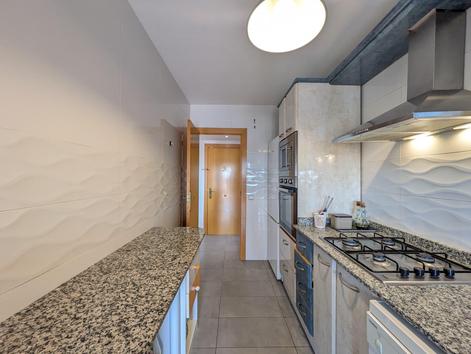 Imagen 10 Ático en venta en Roda De Barà / A 10 minutos de la playa caminando