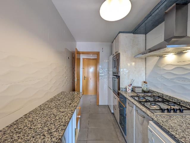 Imagen 10 Inmueble 303995 - Ático en venta en Roda De Barà / A 10 minutos de la playa caminando