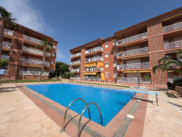 Imagen 1 Inmueble 303995 - Ático en venta en Roda De Barà / A 10 minutos de la playa caminando