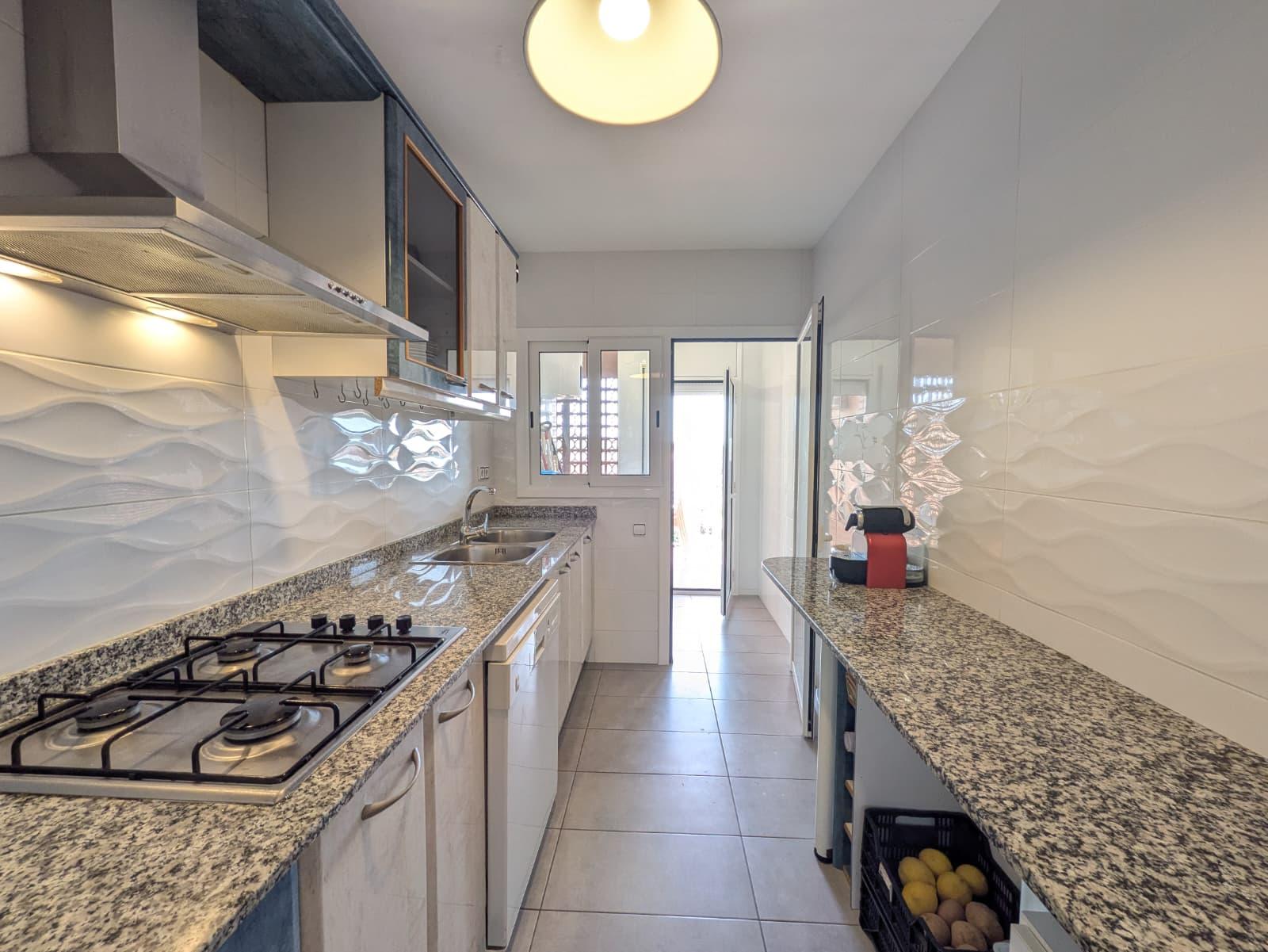 Imagen 11 Ático en venta en Roda De Barà / A 10 minutos de la playa caminando