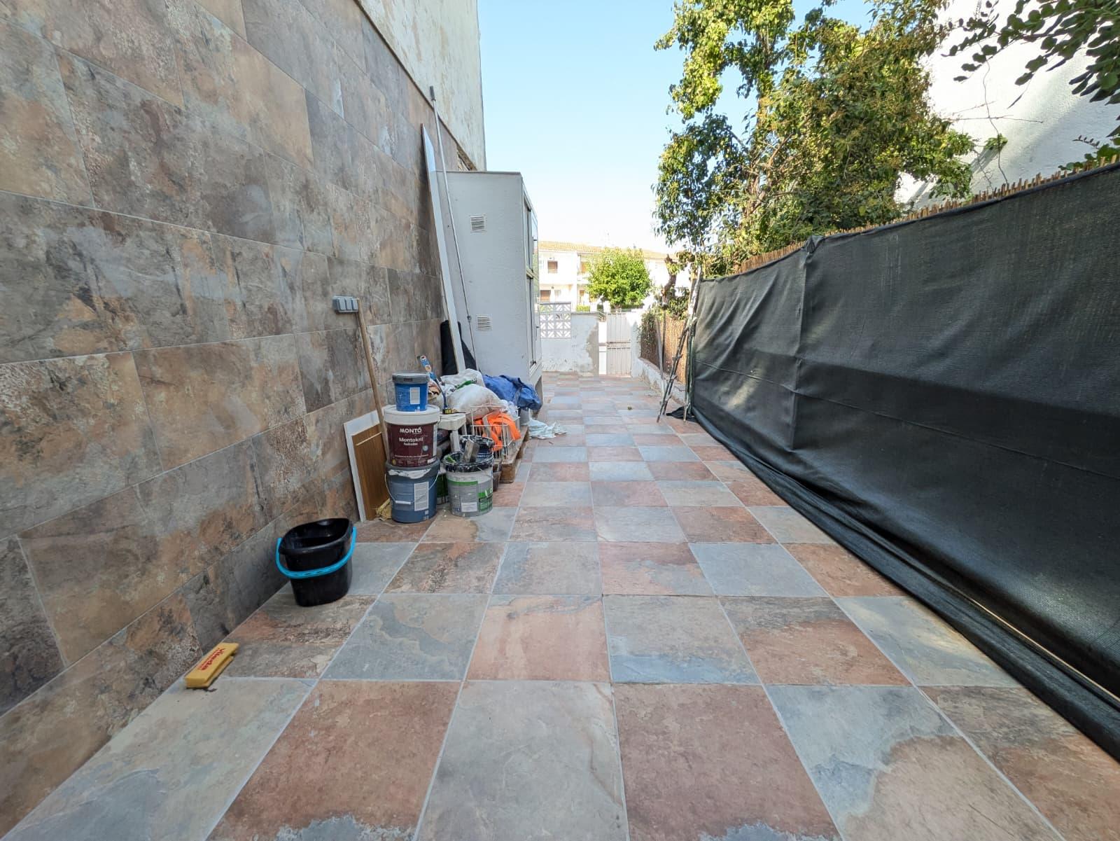 Imagen 34 Casa Adosada en venta en Vendrell El / Avd. Generalitat en Coma-ruga a 5 minutos de la playa.