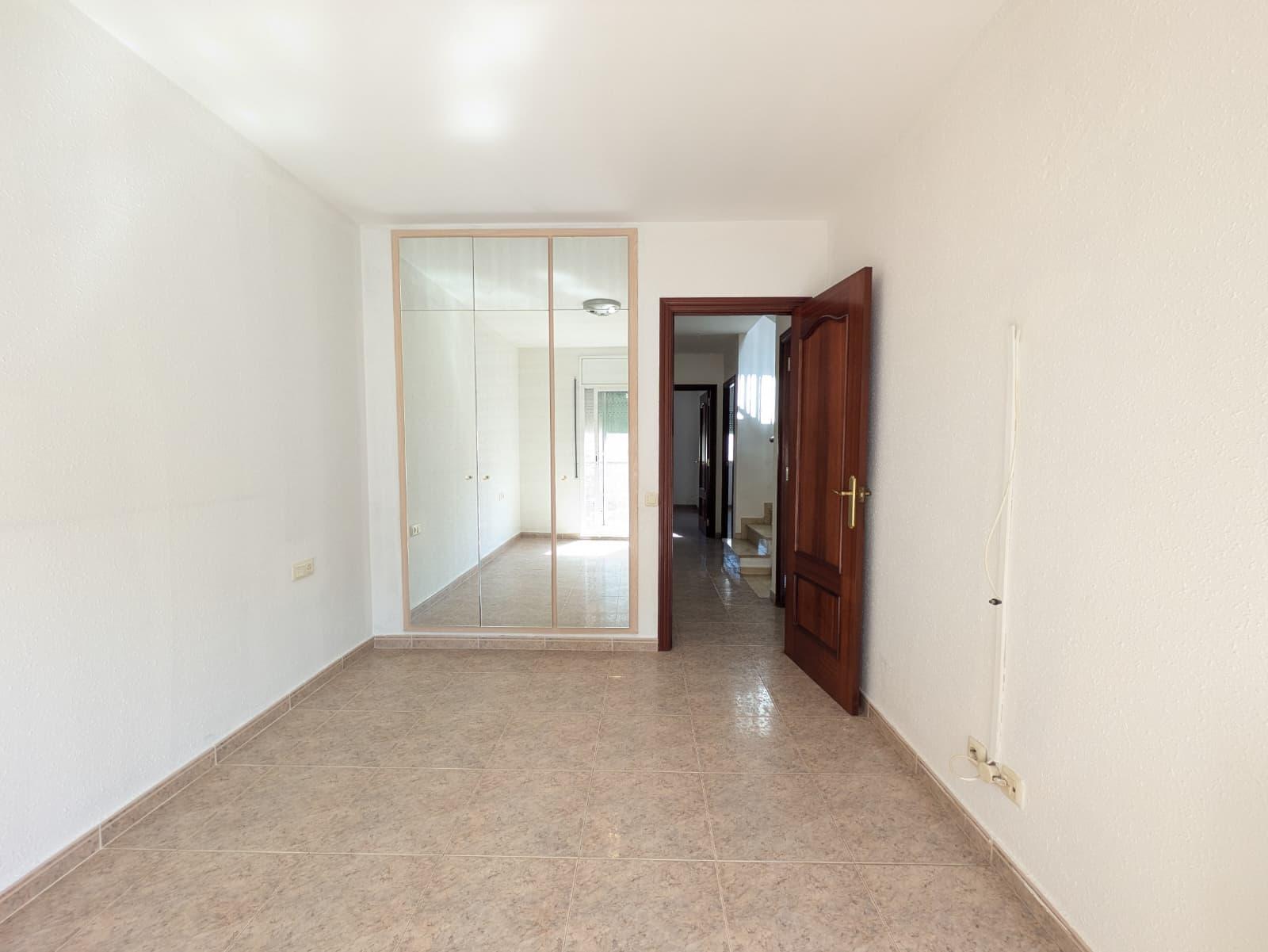 Imagen 19 Casa Adosada en venta en Castellet I La Gornal / A tan solo 2 minutos del núcleo urbano